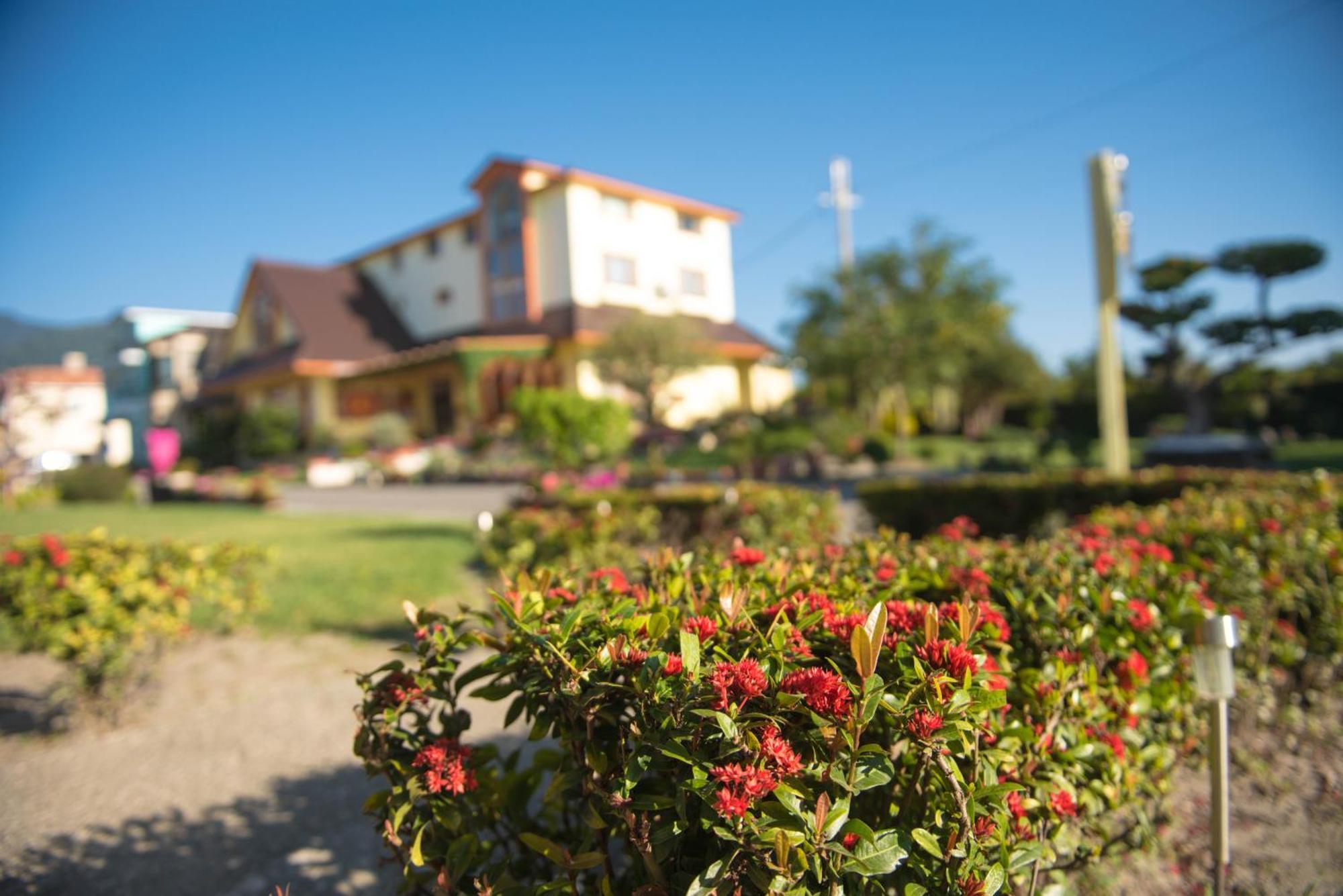Xinfu Traveler Inn Taiping  Exterior photo